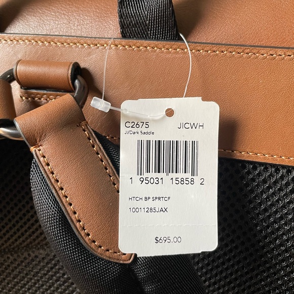 Coach Hike Backpack - Picture 3 of 11